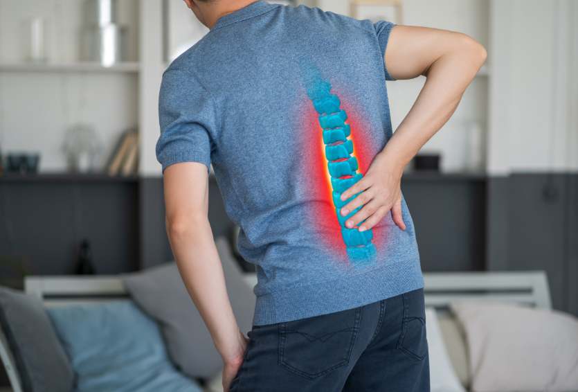 When Is Neck or Back Pain an Emergency? Red Flags You Shouldn’t Ignore
